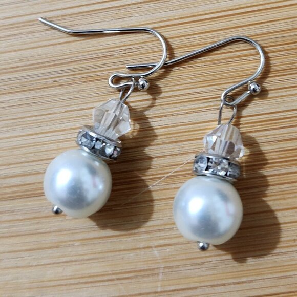 Hand Crafted Pearl Earrings Pierced Beaded Faux Pearl Rhinestone Crystal Drop - Picture 1 of 5